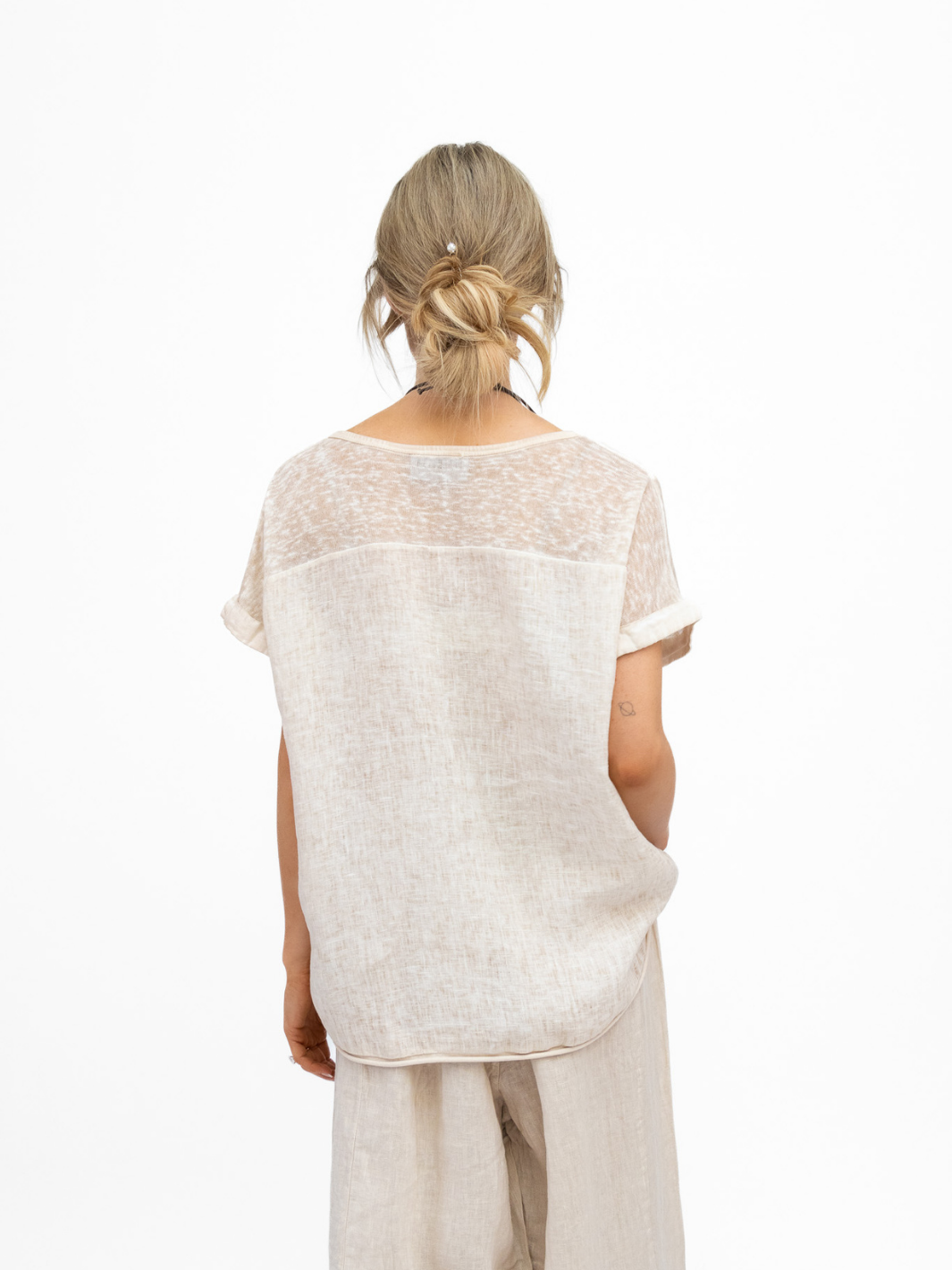 Diffusion By Kate Top One Size Jack Linen T Shirt In Sand
