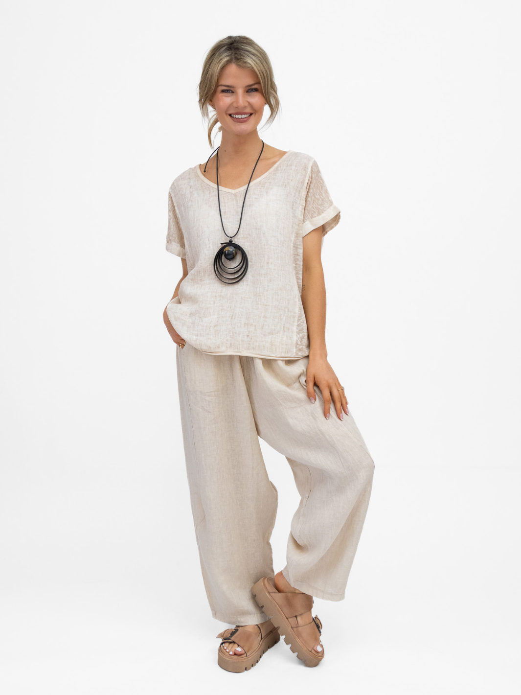 Diffusion By Kate Top One Size Jack Linen T Shirt In Sand