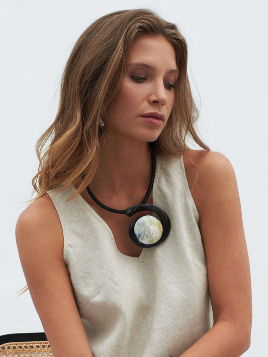 Diffusion.ie Jewellery One Size Round Buffalo Horn Pendant Necklace