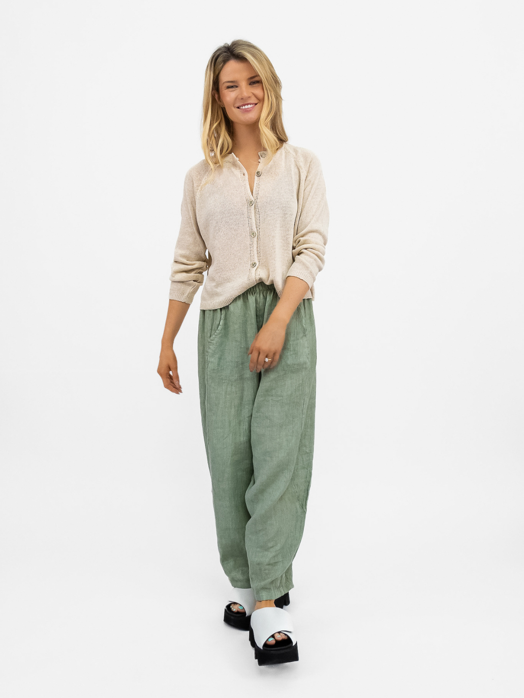 Diffusion.ie Knitwear One Size Sara Cardigan in Sand