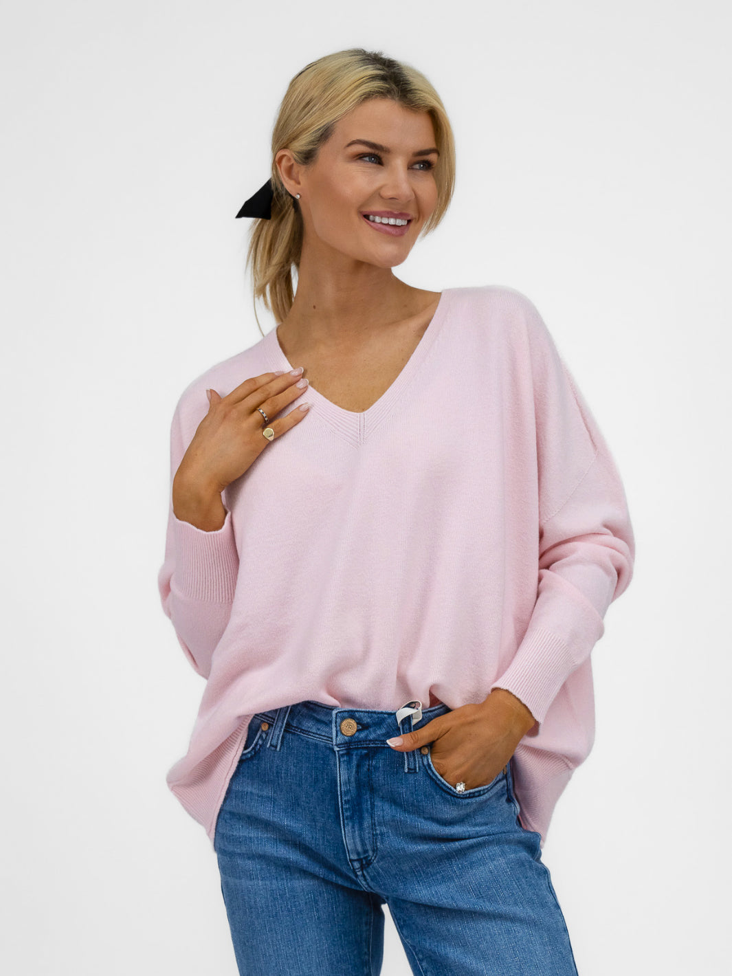 DIFFUSION.ie Knitwear One size Sienna V-Neck Jumper in Baby Pink