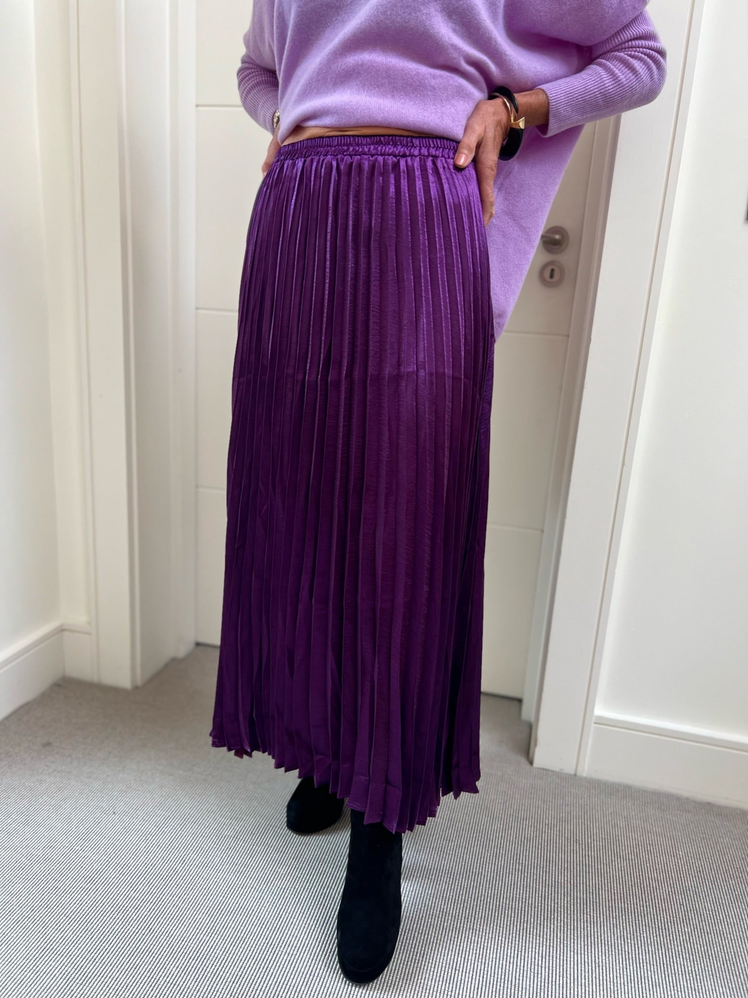Diffusion.ie Skirt Ange Kelly Pleated Long Satin Skirt in Purple Berry