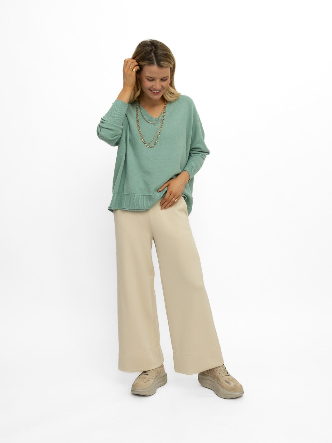 Diffusion.ie Sweater One Size Sienna V-Neck Sweater in Tea Green