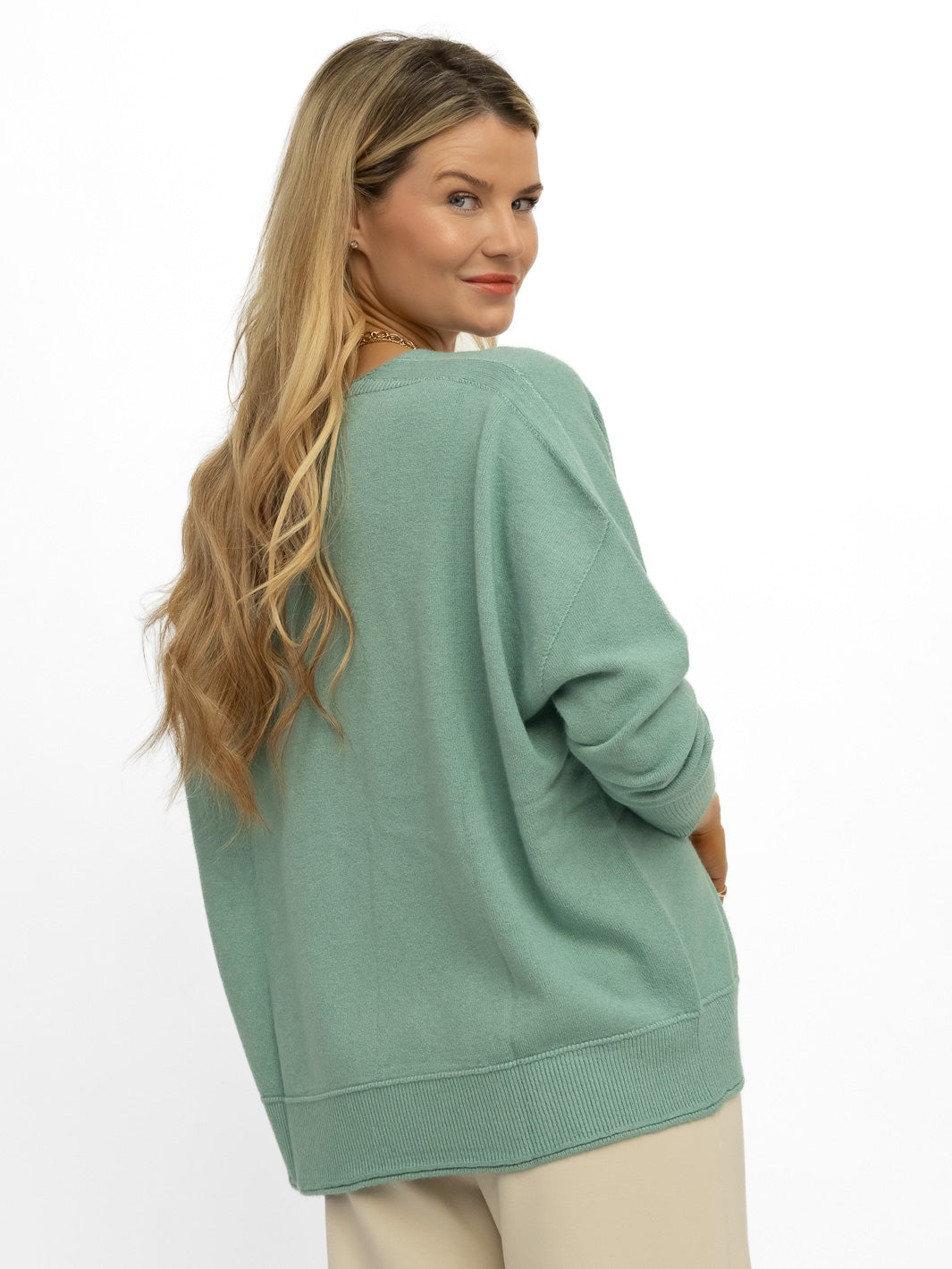 Diffusion.ie Sweater One Size Sienna V-Neck Sweater in Tea Green
