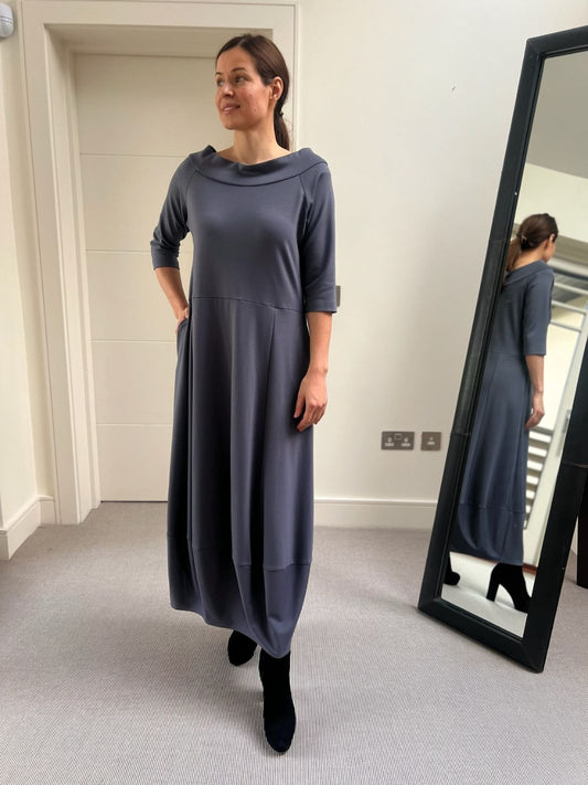 DIFFUSION.ie L Xenia ORAN Dress in Charcoal Gray