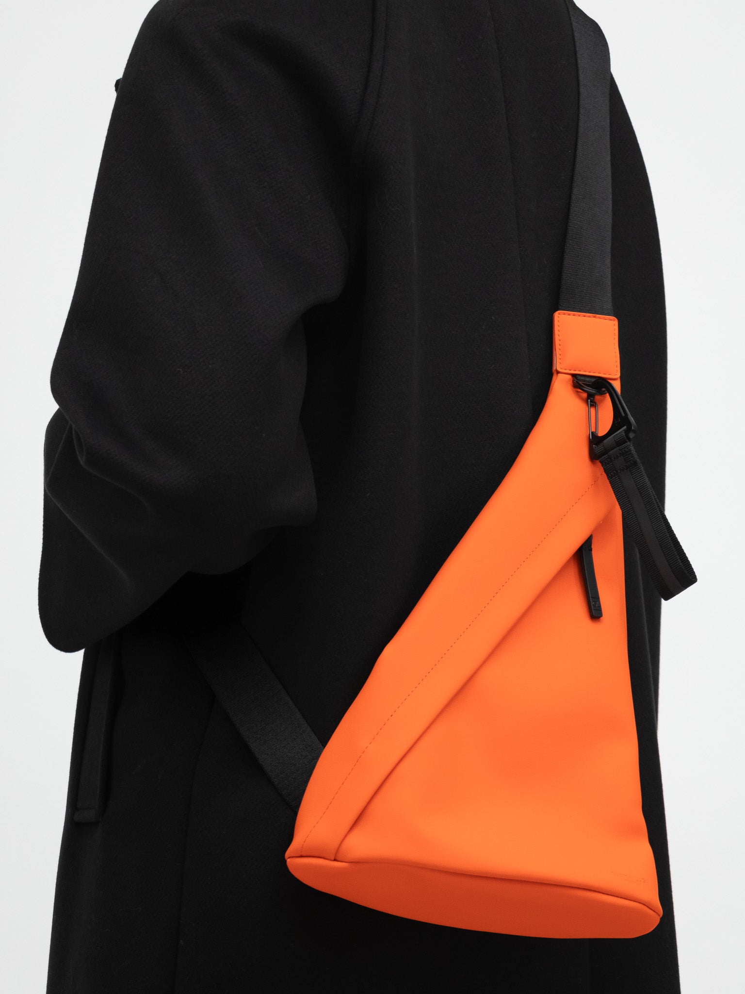 Gaston Luga Bag One Size Spläsh Sling Bag in Orange Flame