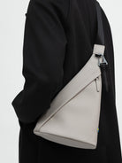 Gaston Luga Bag One Size Spläsh Sling Bag in Taupe
