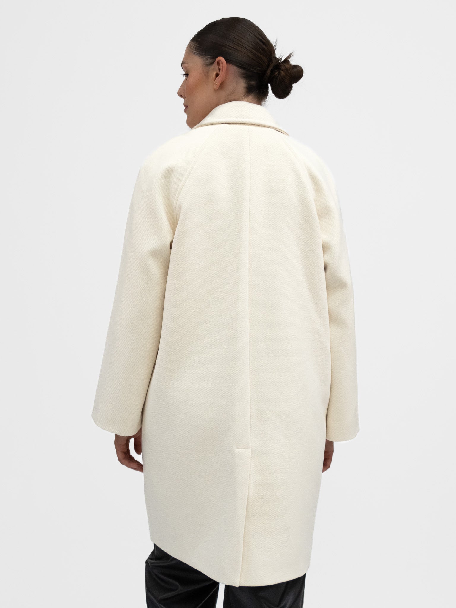 Italian Collection Coat One Size Kelly ¾ Length Coat in Cream