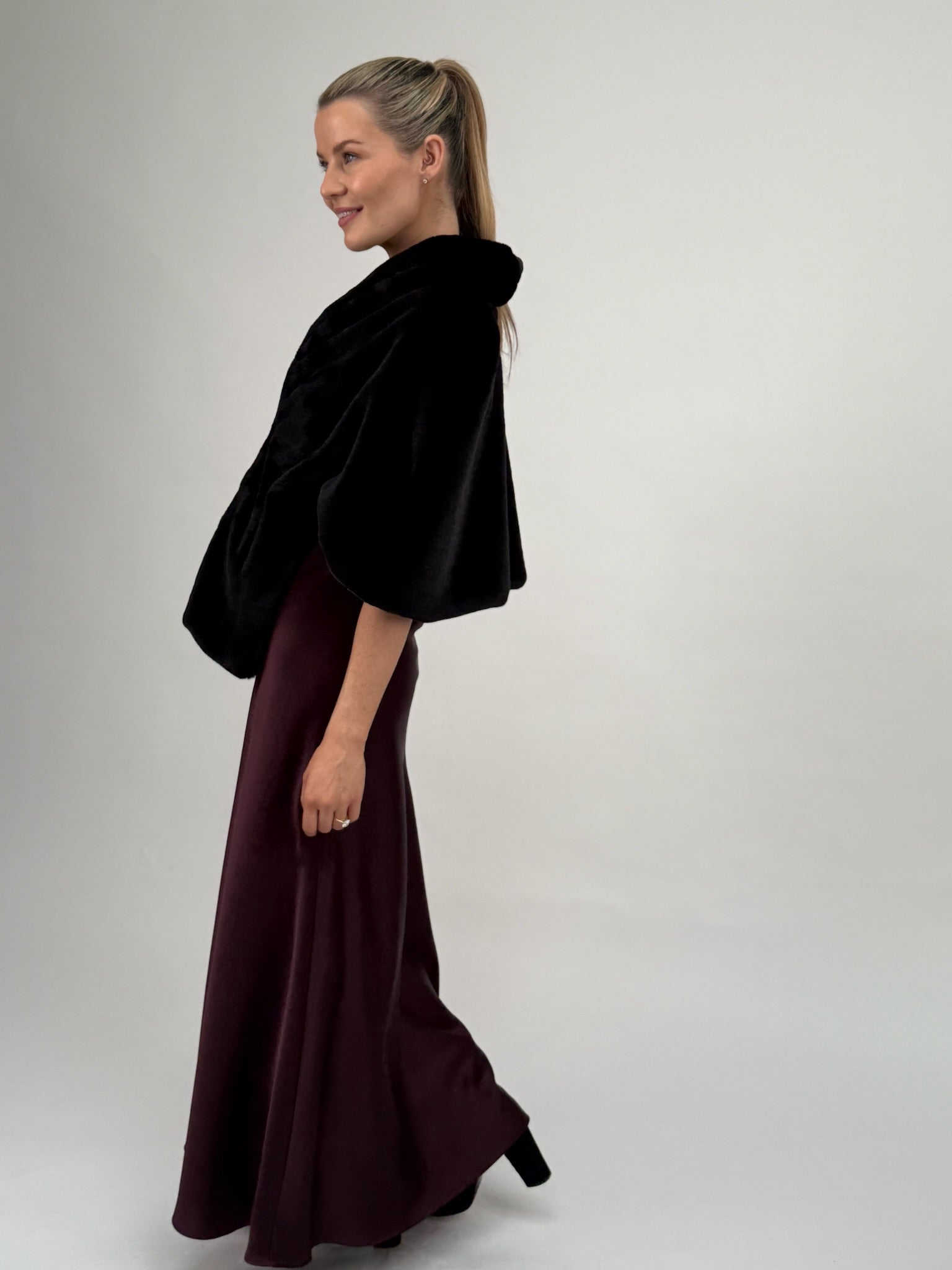 Italian Collection Dress Long Dress with Straps and Lace V-Neckline in Burgundy