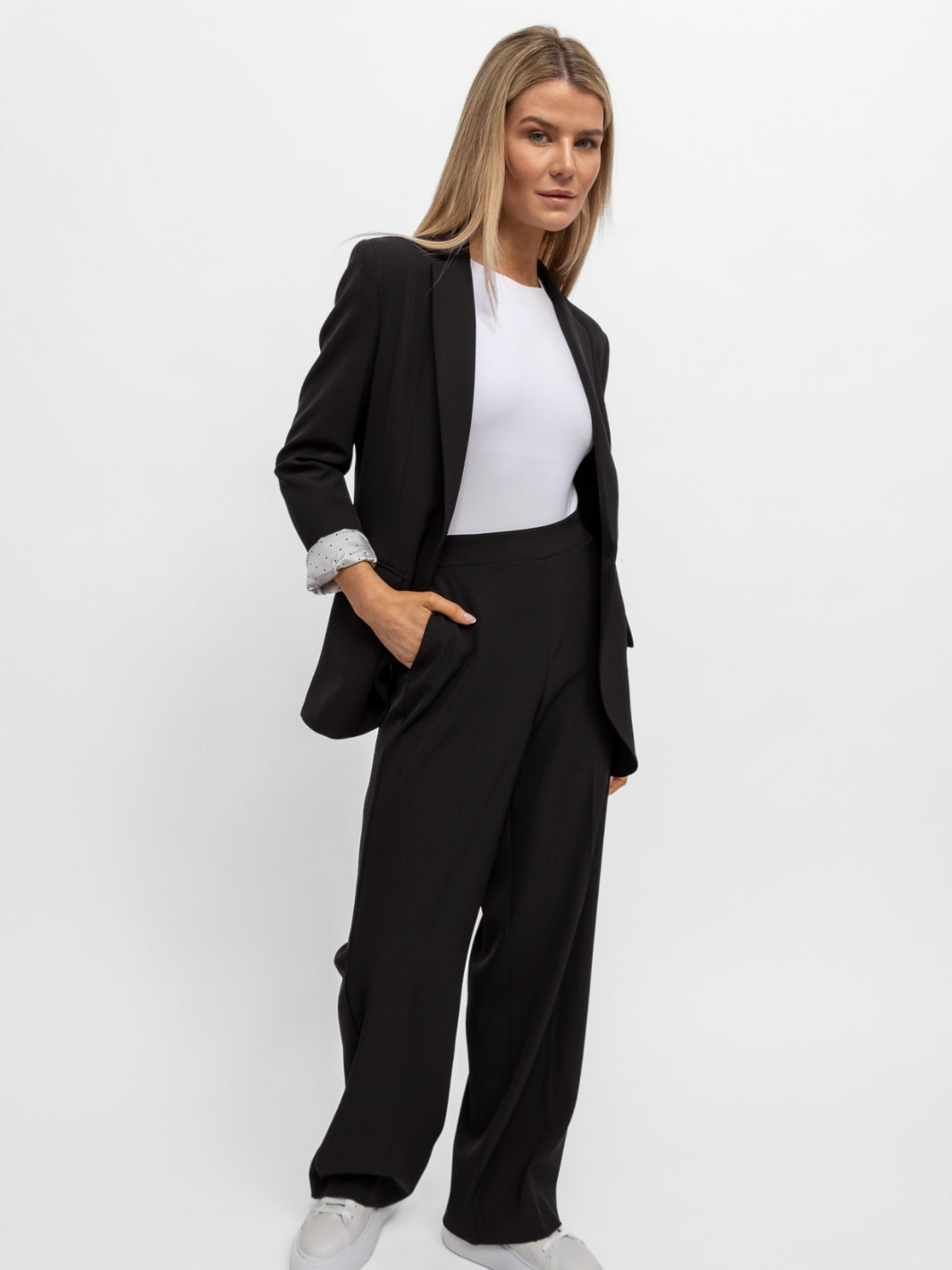 Italian Collection Jacket The Italian Collection Tailored Jacket in Black
