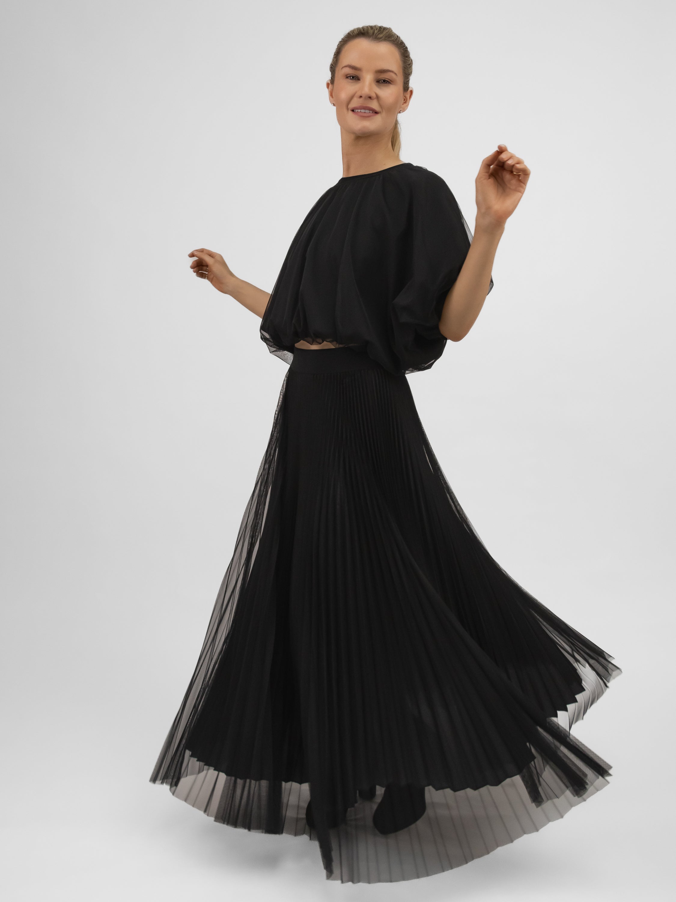 Italian Collection Long Pleated Tulle Skirt in Black