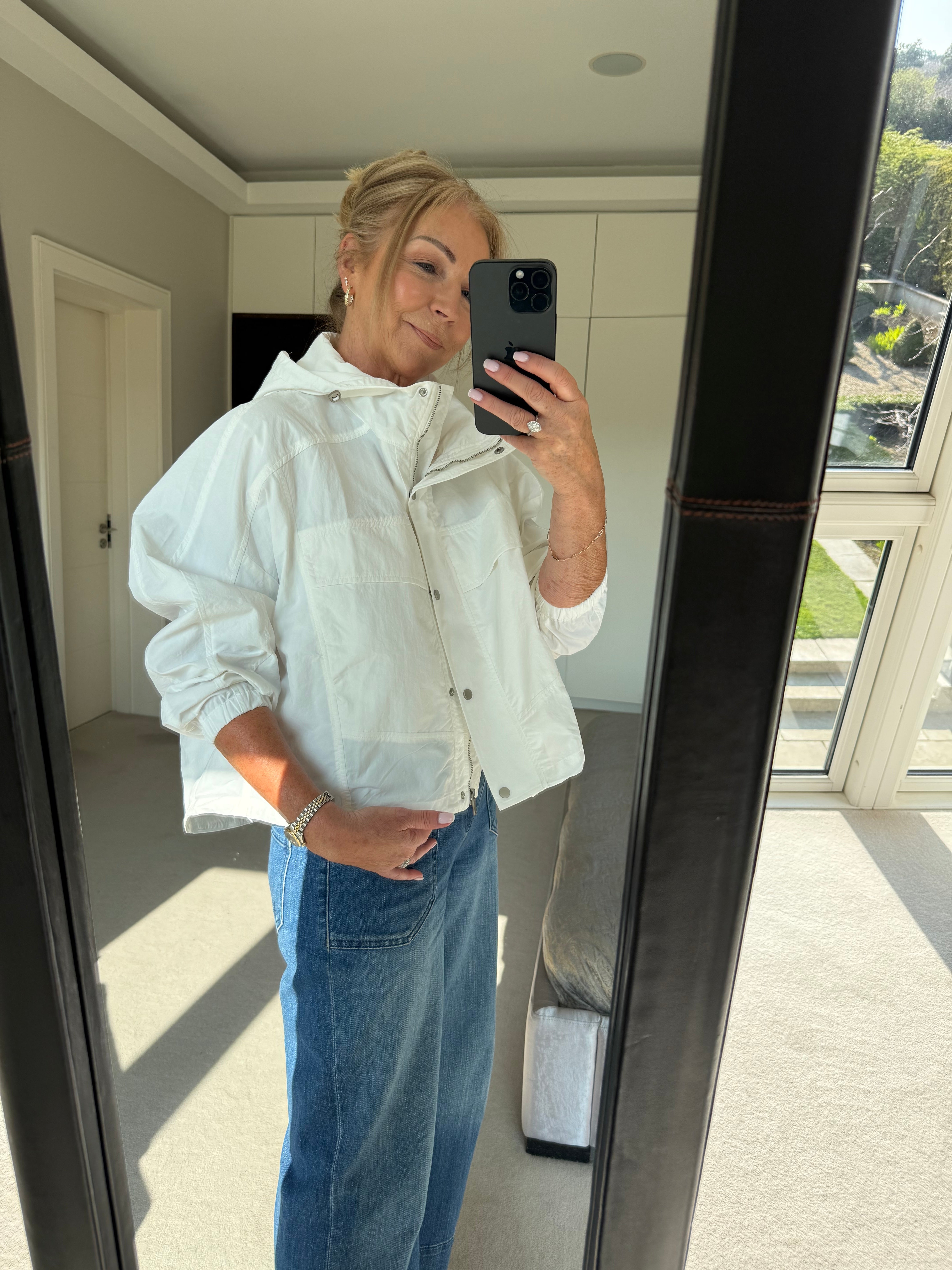 Asuka Tafeta Jacket in Off White – DIFFUSION