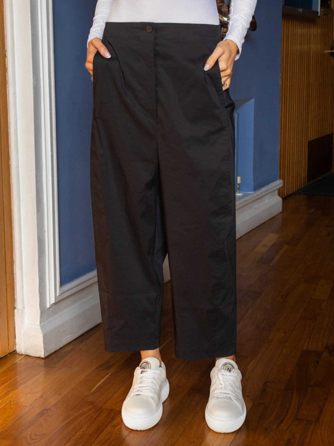 Jane Lushka Trousers Kober Cropped Trousers In Black From Jane Lushka