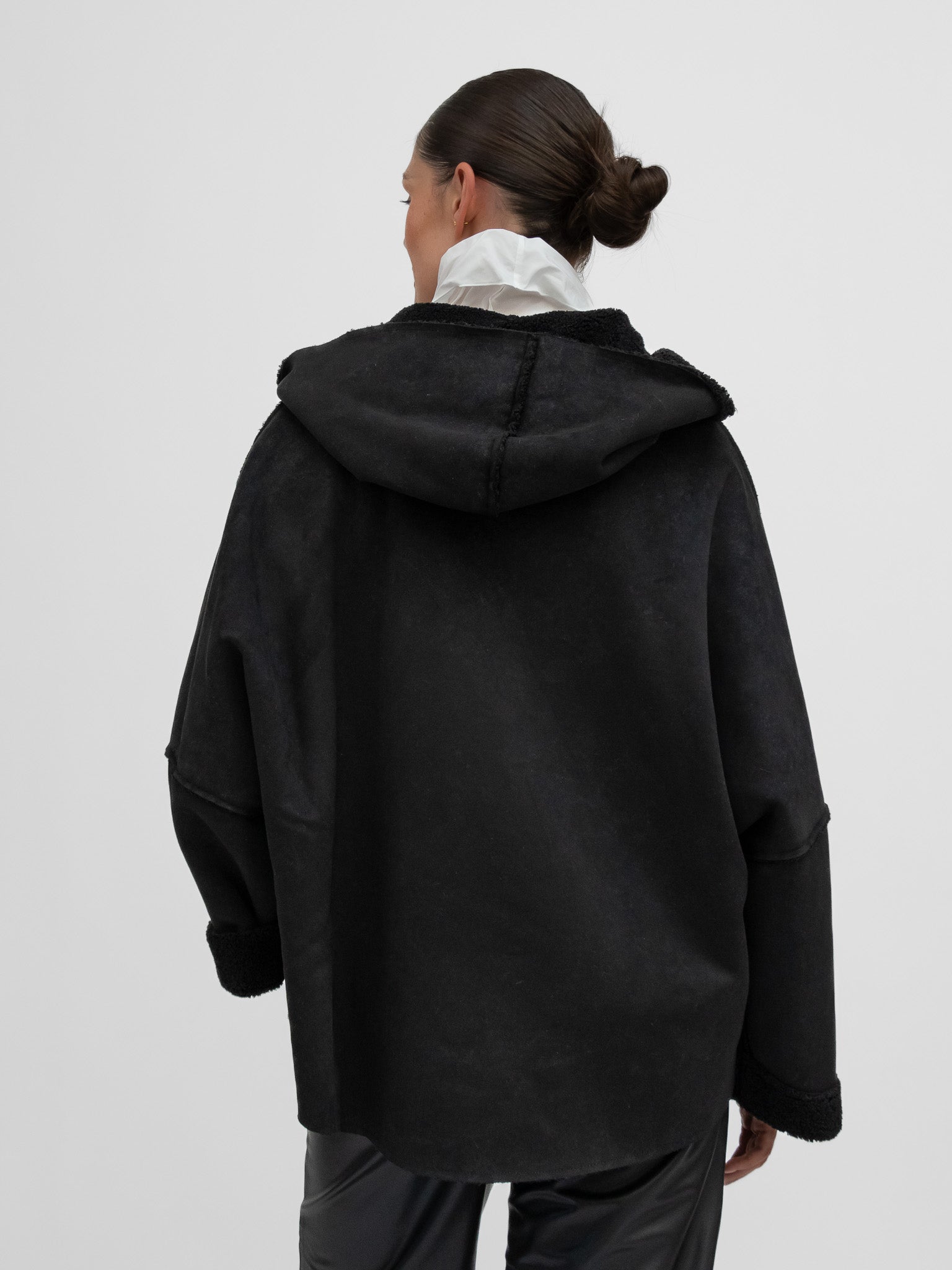 La Haine Inside Us Jacket One Size Oversize Faux Sheepskin Hoodie in Black