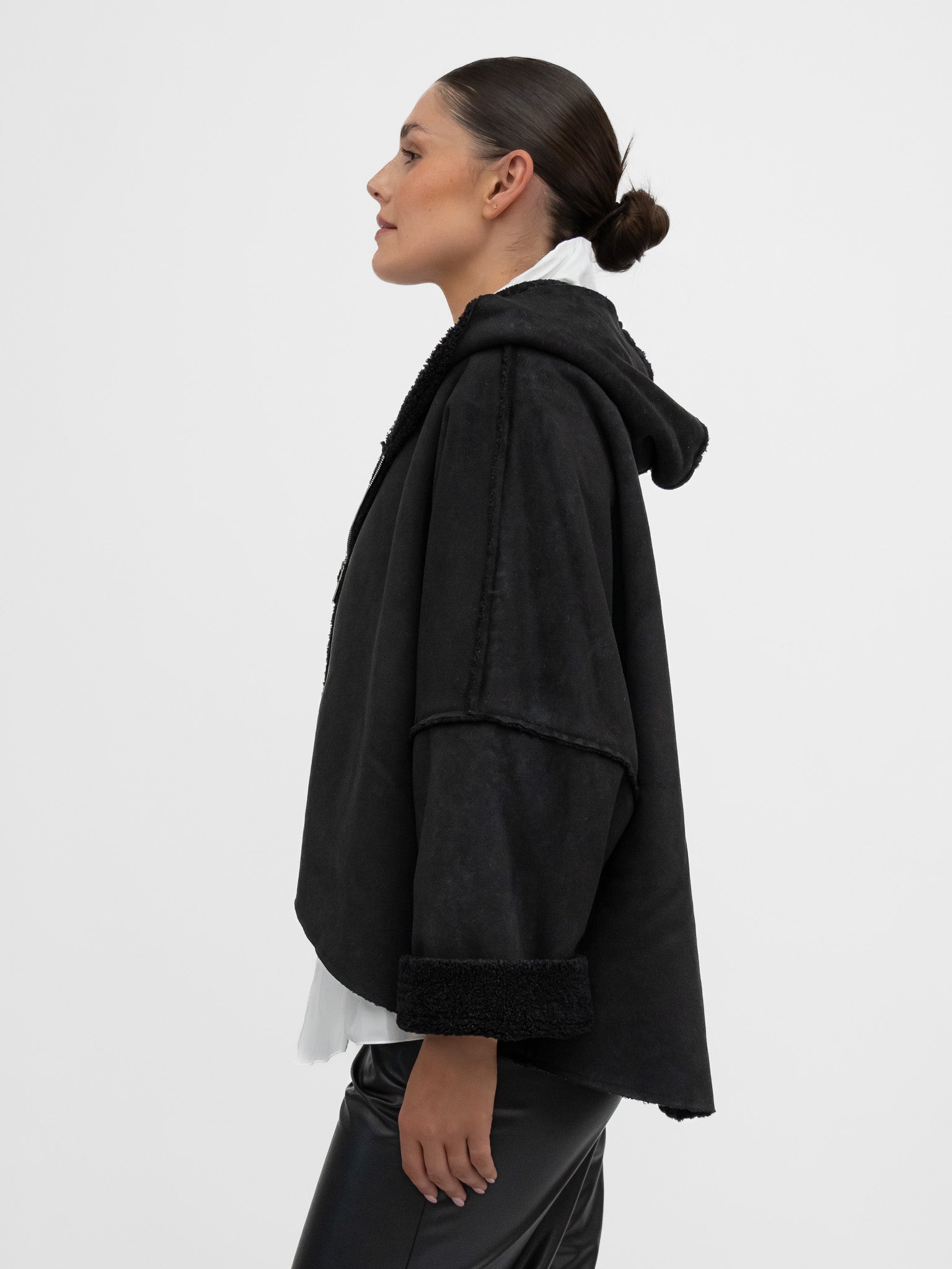 La Haine Inside Us Jacket One Size Oversize Faux Sheepskin Hoodie in Black