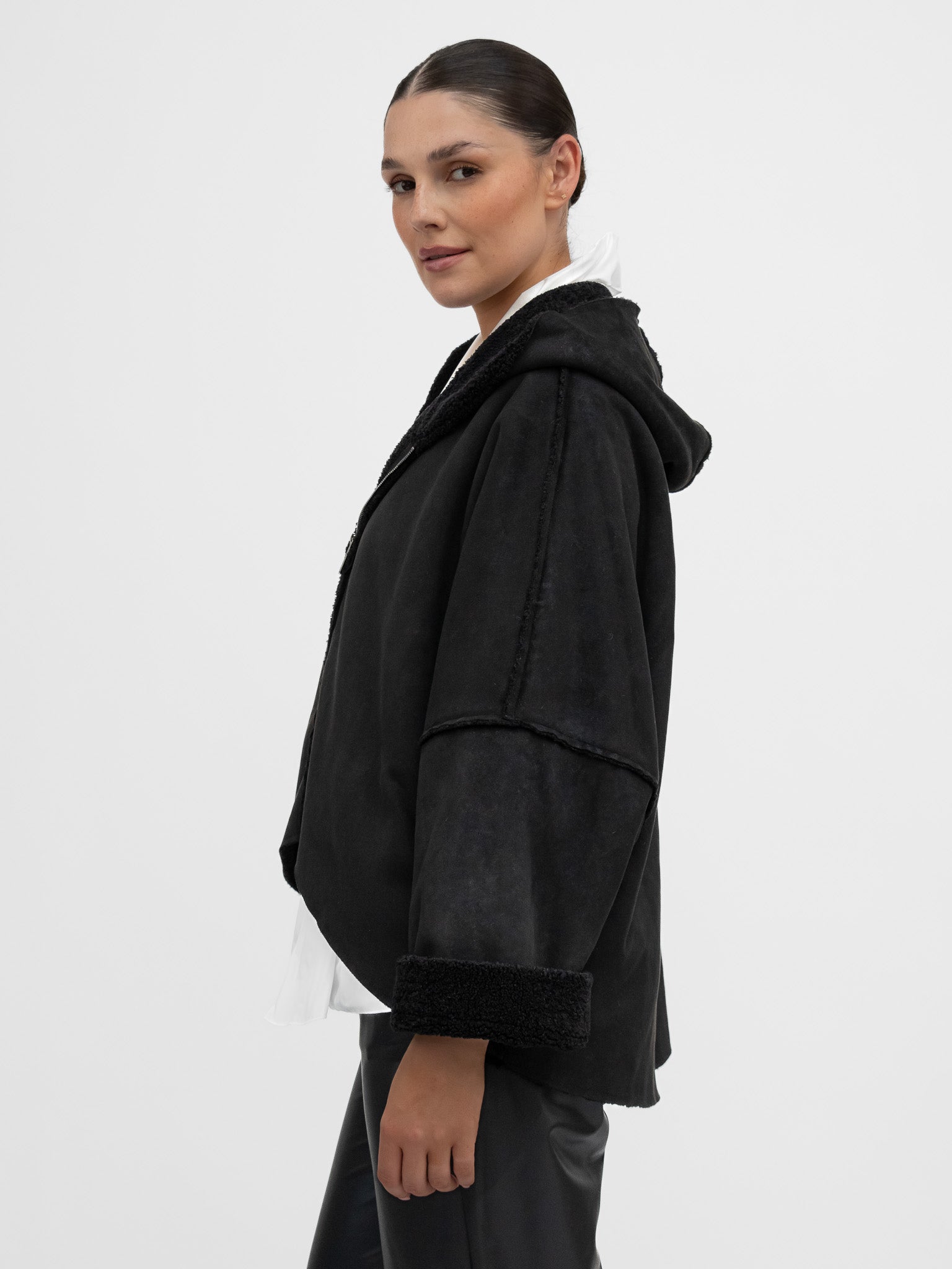 La Haine Inside Us Jacket One Size Oversize Faux Sheepskin Hoodie in Black