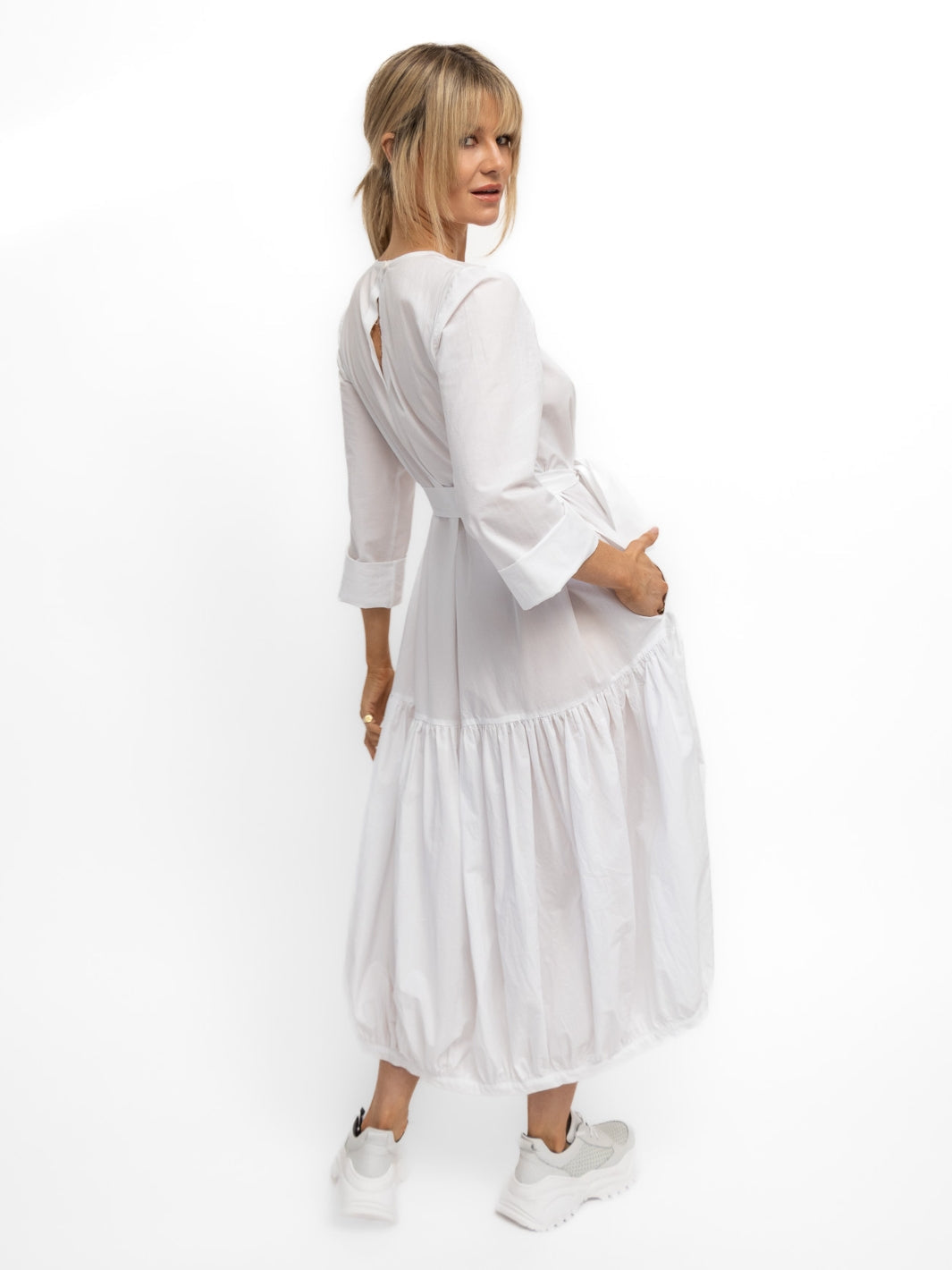 Les Filles D Ailleurs Prairie Dress in White DIFFUSION.ie