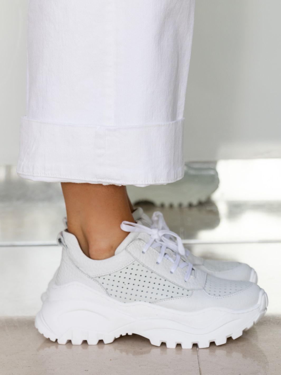Lofina Lofina Taurus Sneaker in Bianco