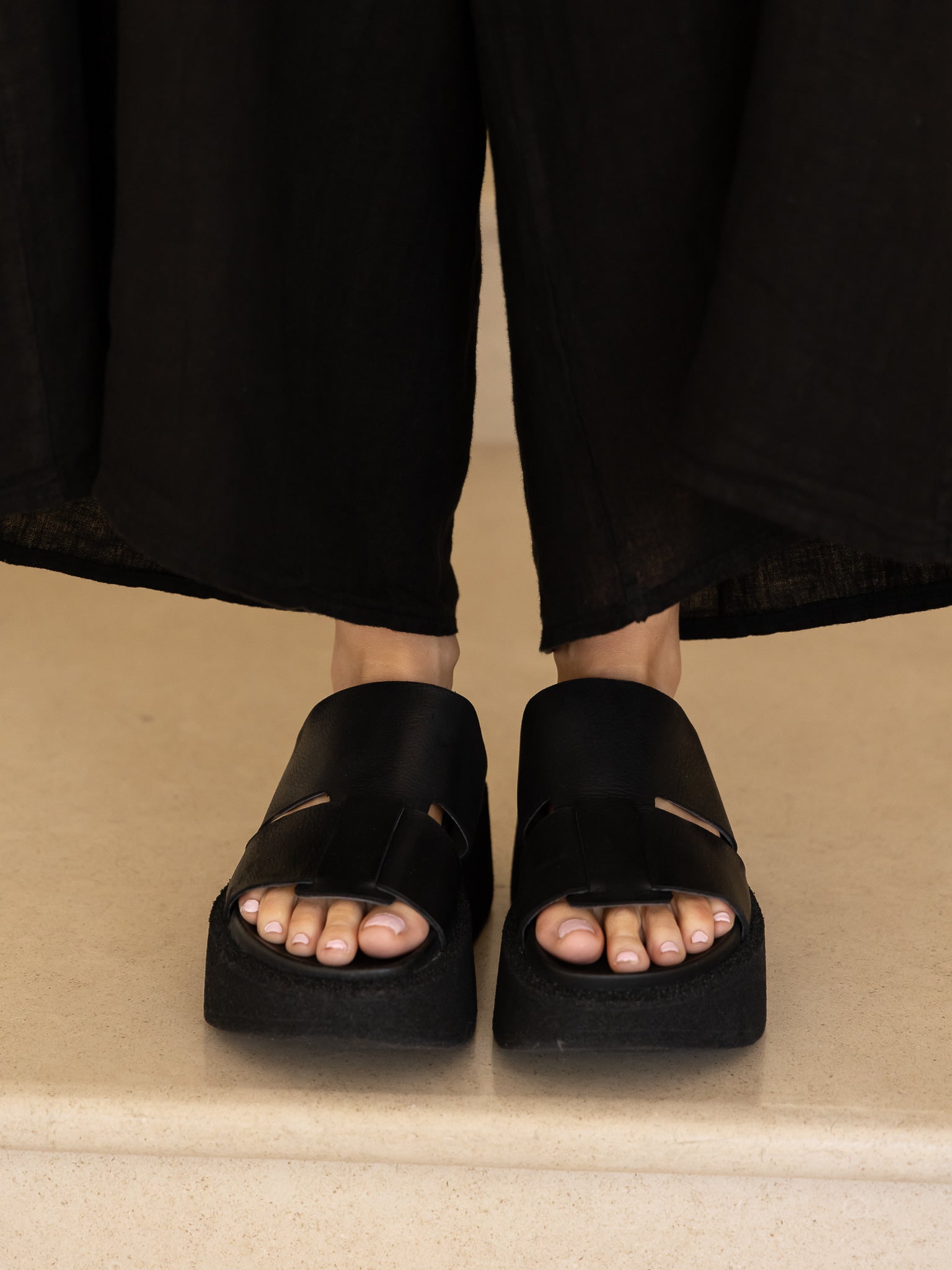 Lofina Sandals Lofina Platform Sandal in Gasoline Nero