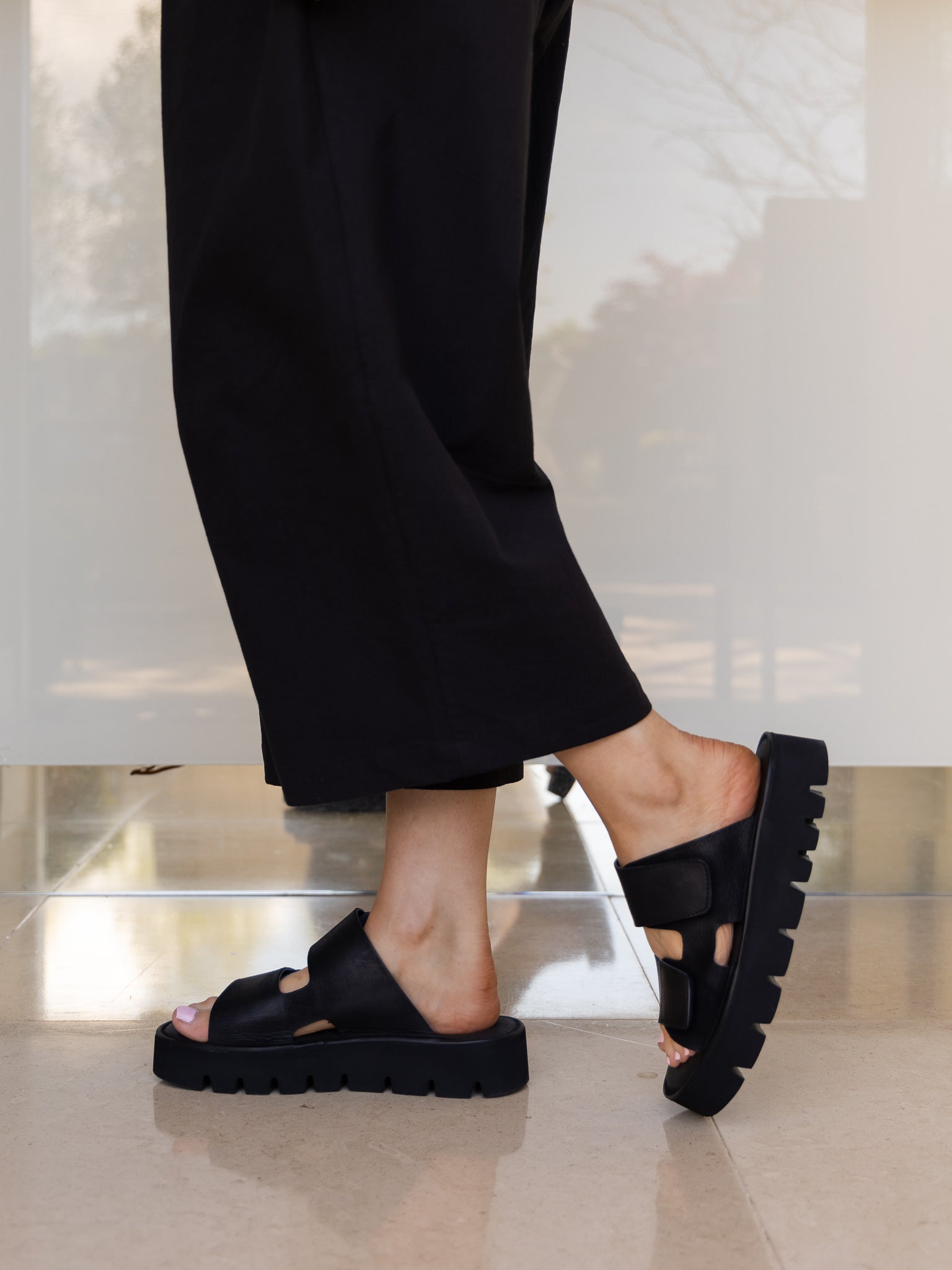 Lofina Sandals Lofina Velcro Strap Platform Slide in Gasoline Nero