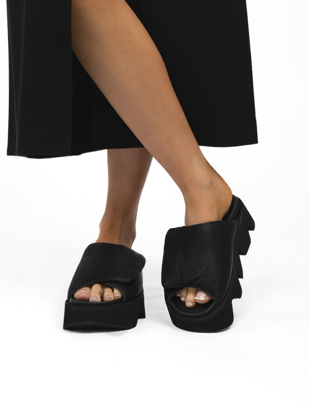 Lofina Shoes Platform Sandal Sliders In Black From Lofina