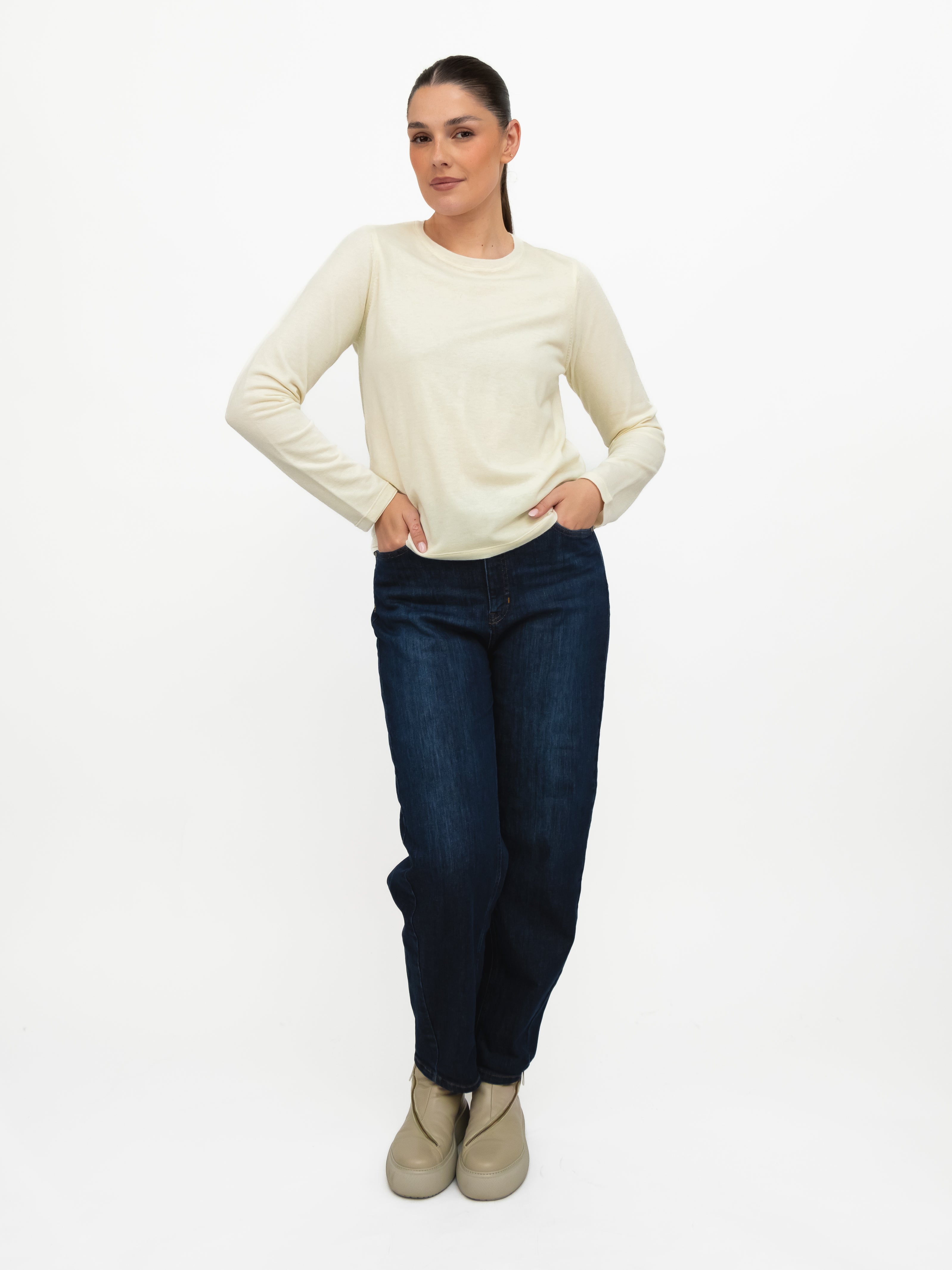 Majestic Filatures T-Shirt Round Neck Long Sleeve Double Layered Tee in Milk
