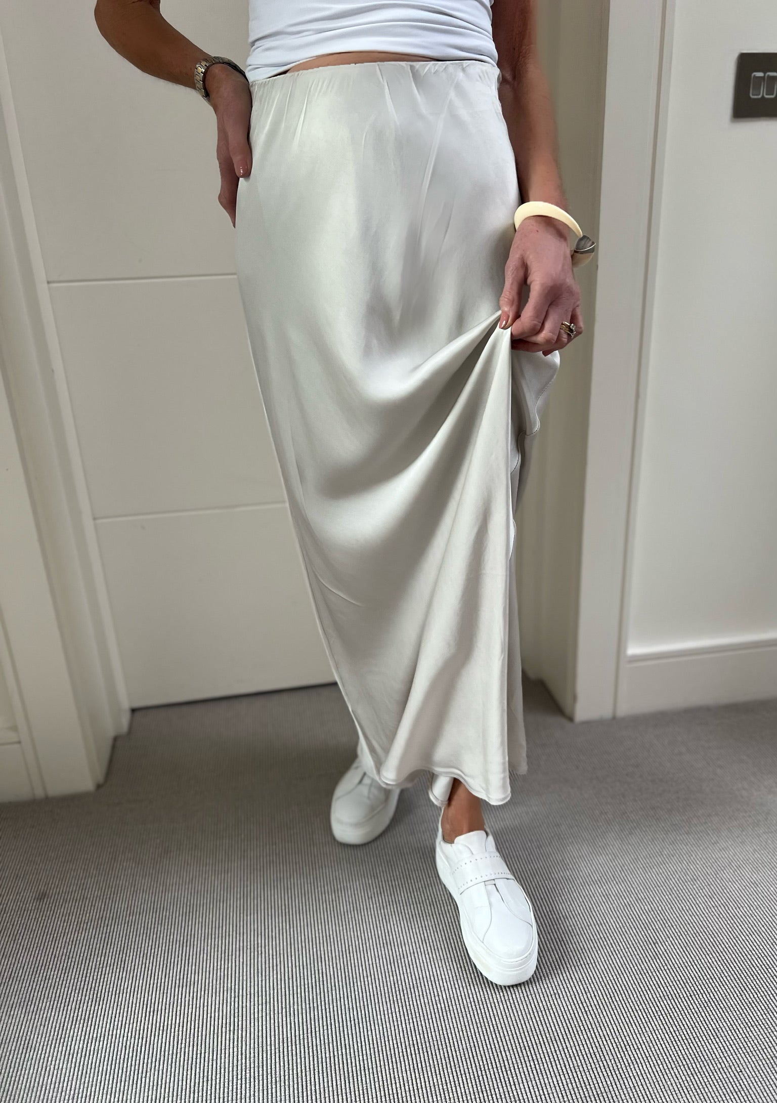 Natacha Natacha Satin Bias Cut long Skirt in Oyster