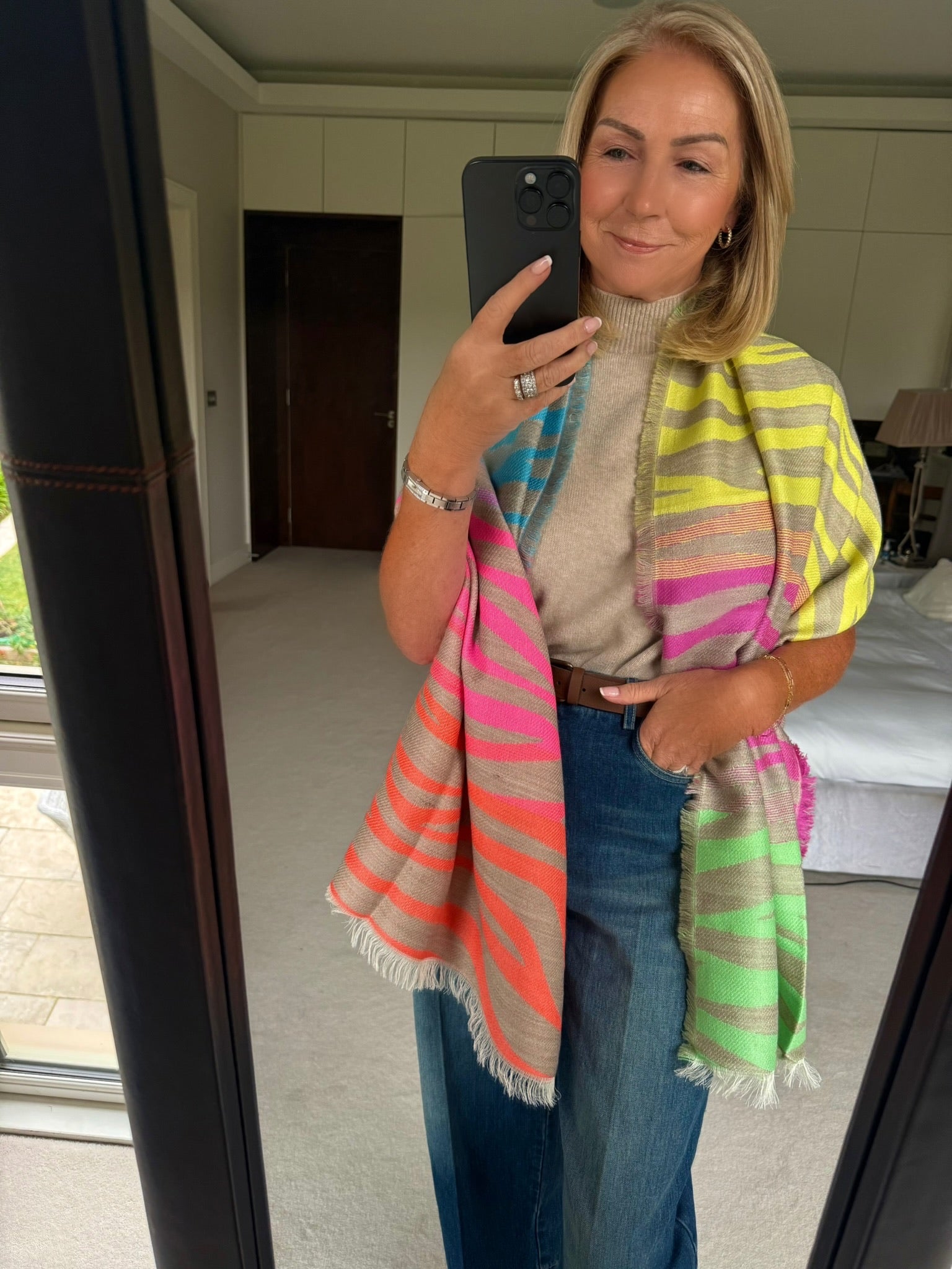 Ombré London Scarf One Size Multicolor Waves on Sand