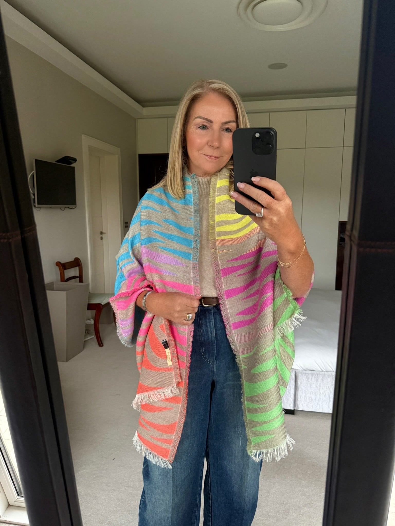 Ombré London Scarf One Size Multicolor Waves on Sand