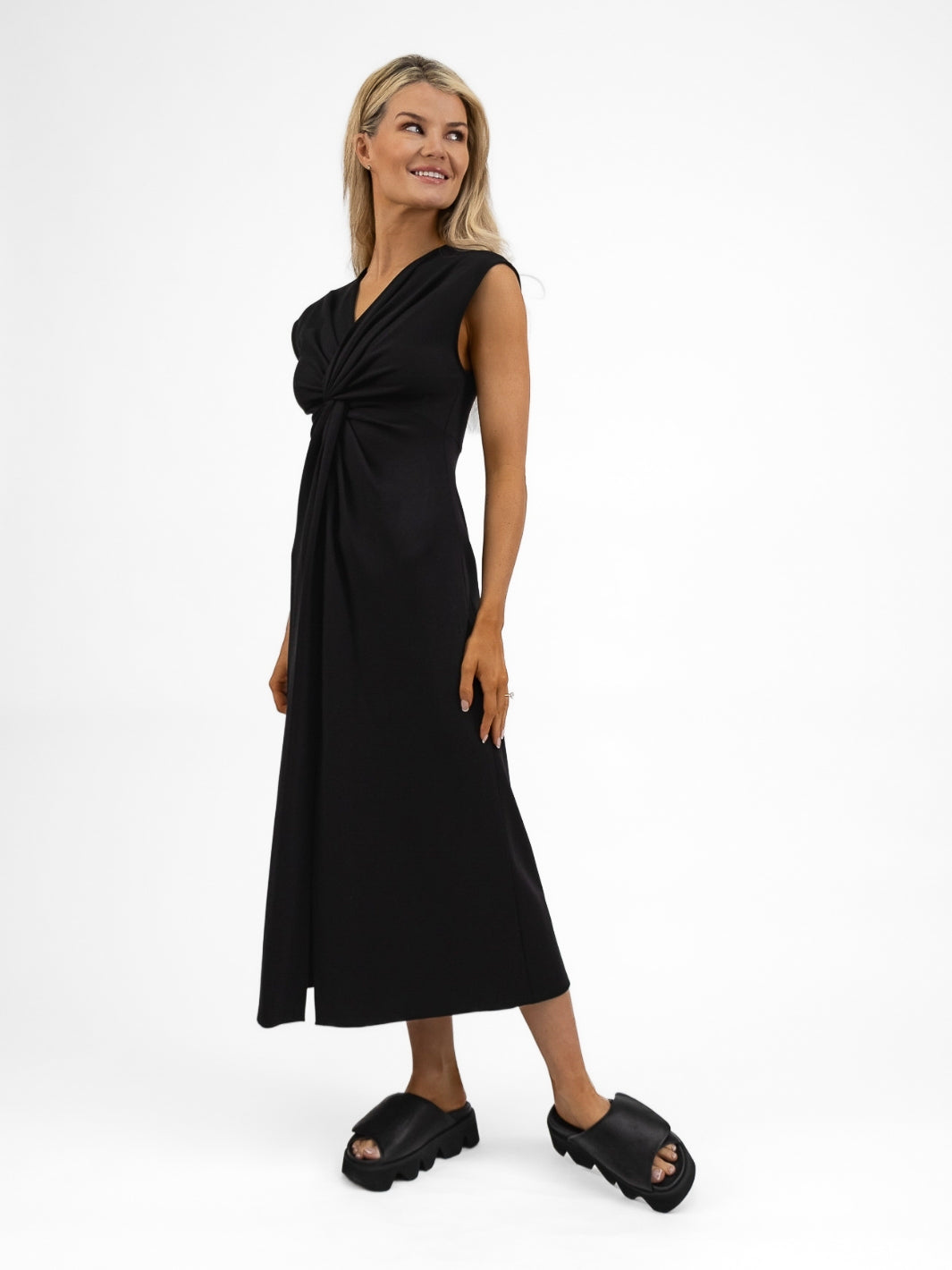 The Italian Collection Dress Knot Front Jersey Midi Dress In Black From The Italian Collection