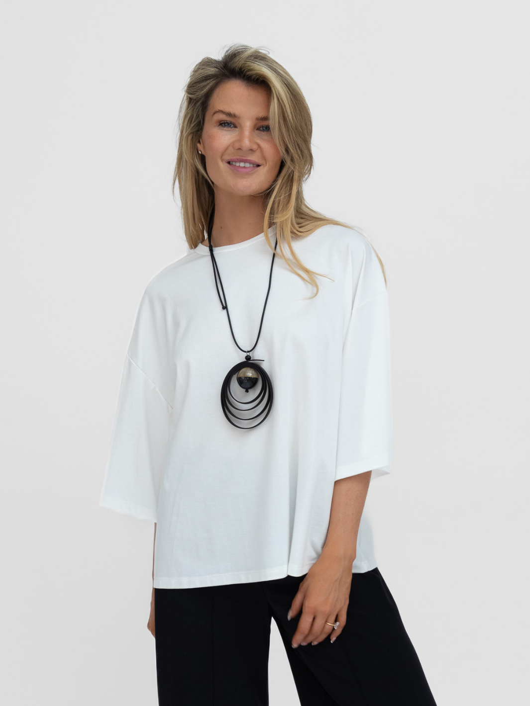 The Italian Collection Top Alva Travel T-Shirt In Soft White From The Italian Collection