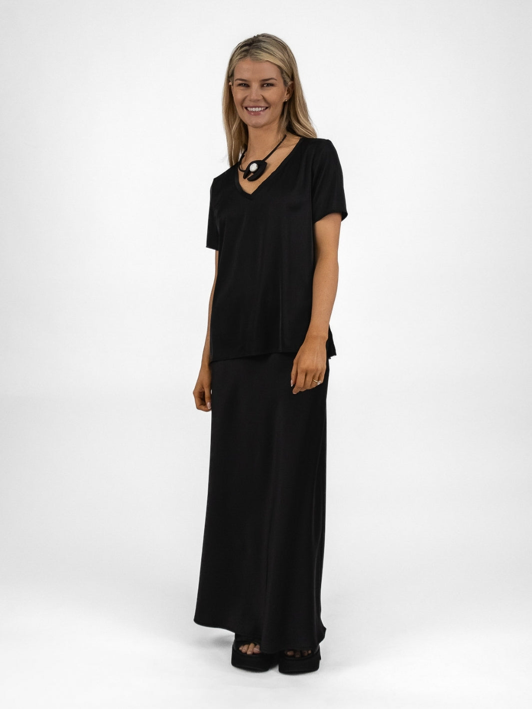 The Italian Collection Top V Neck Satin Tee In Black From The Italian Collection