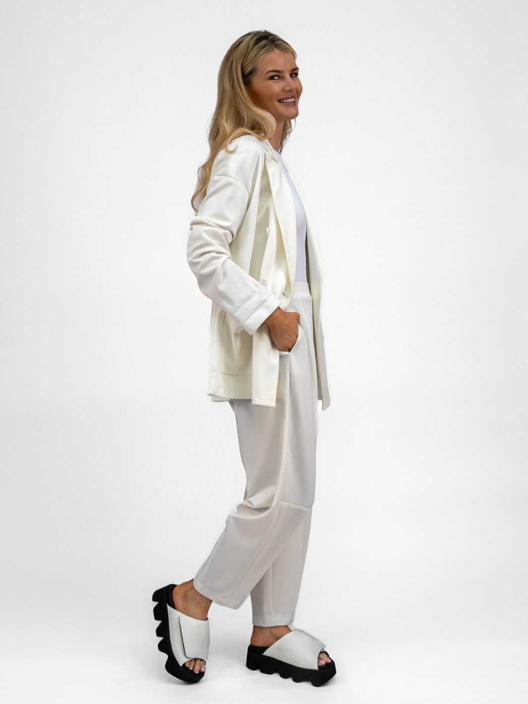 The Italian Collection Trousers Tokyo Trousers In Soft Cream From The Italian Collection