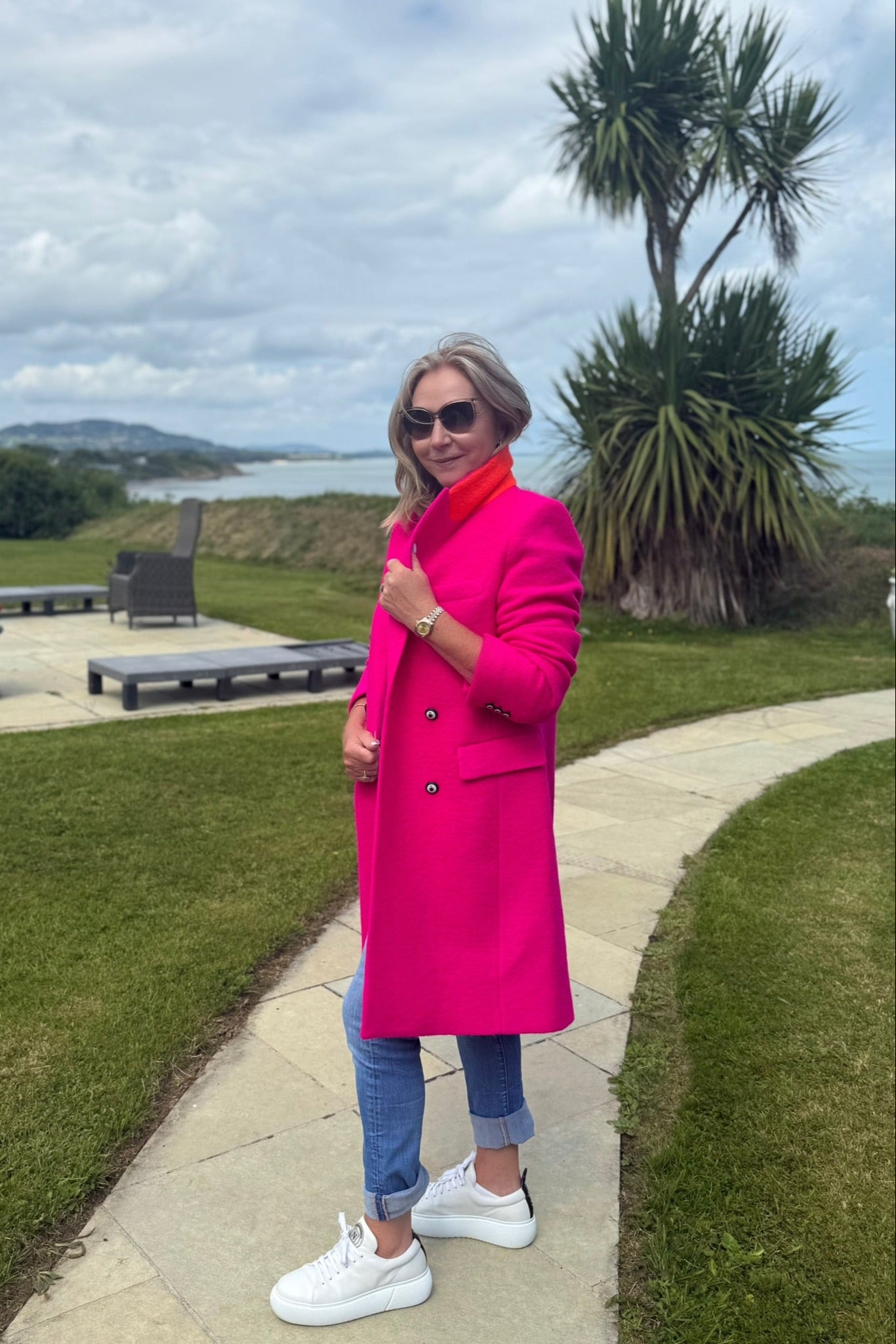 Vilagallo Coat Neon Wool Coat in Fuchsia