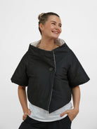 XD Xenia Design Jacket Stola DUBU in Black & White