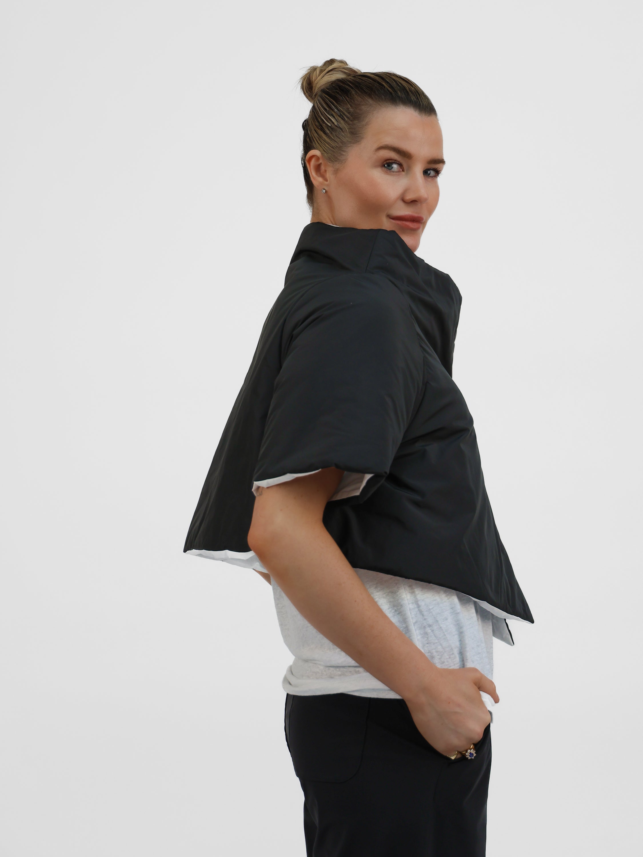 XD Xenia Design Jacket Stola DUBU in Black & White