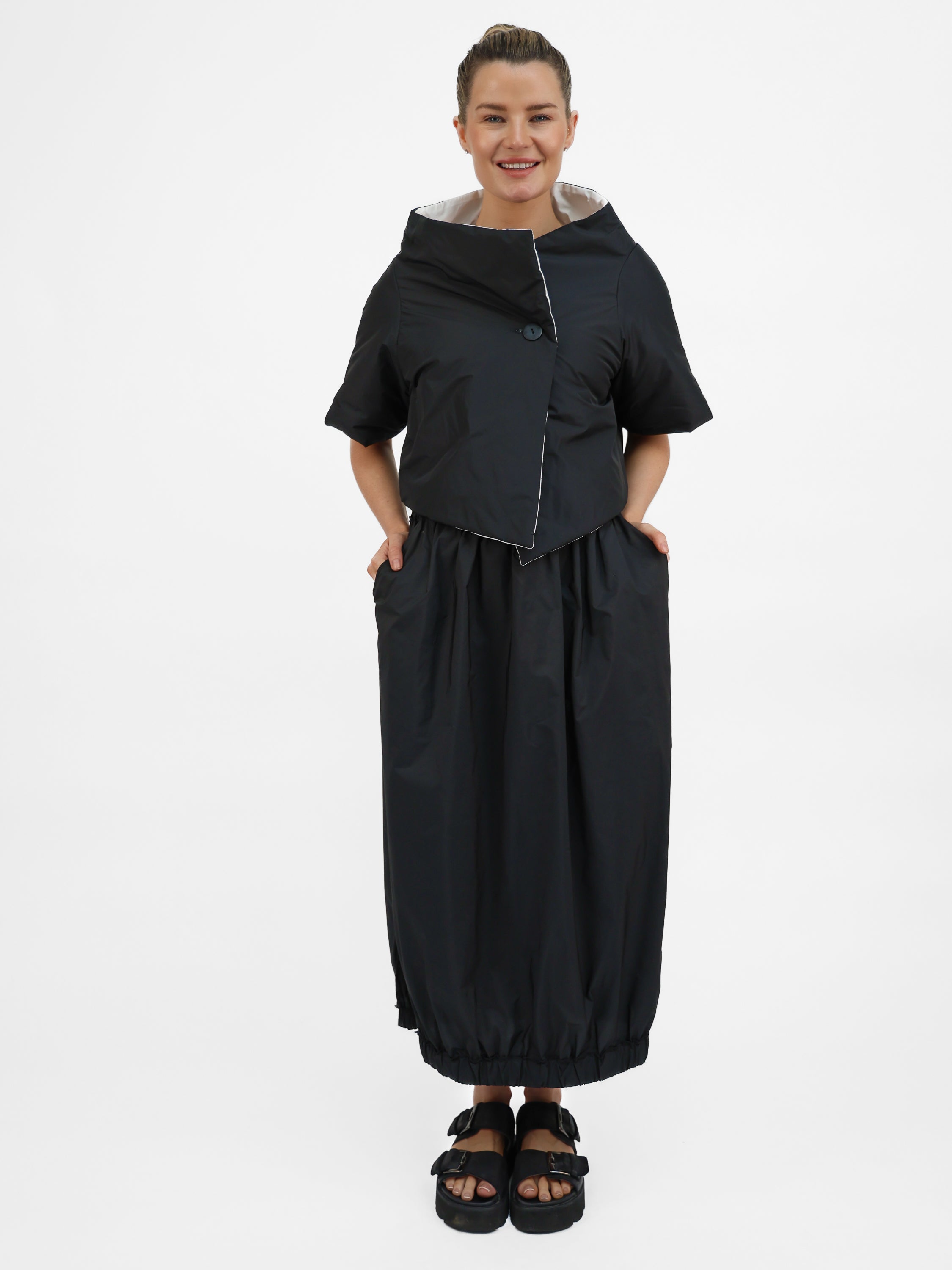 XD Xenia Design Skirt Skirt MORA in Black