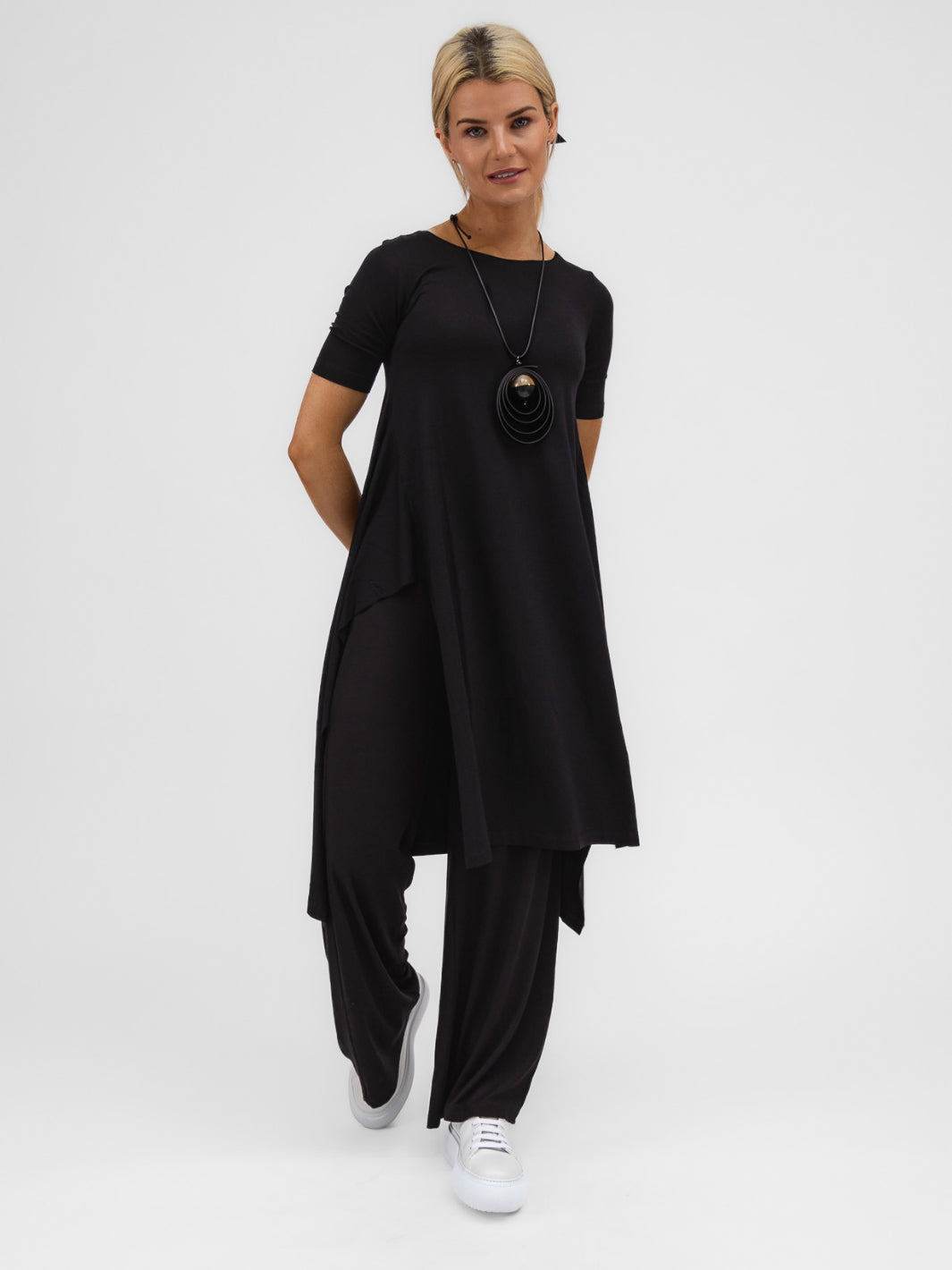 Xenia Design Top BITA Tunic Top In Black From Xenia Design