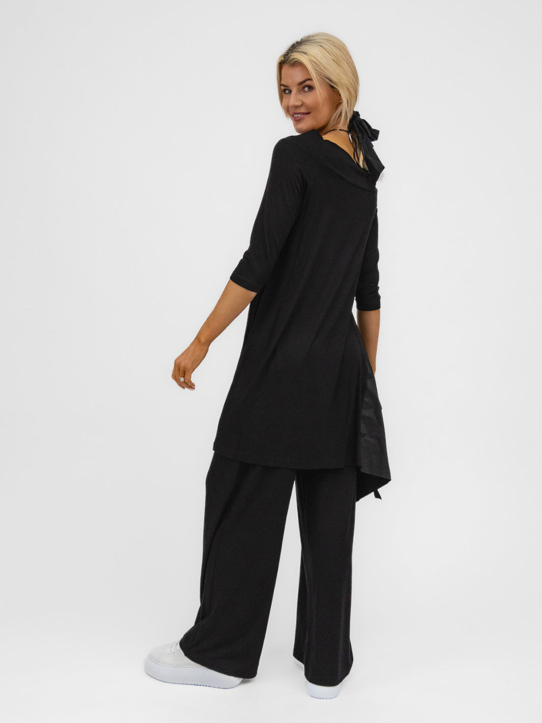 Xenia Design Top LEPO Tunic Top In Black From Xenia Design